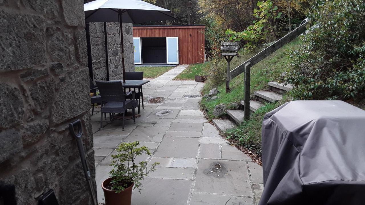 Amazing Cottage With Private Indoor Swim Pool And Hot Tub Grantown-on-Spey Esterno foto