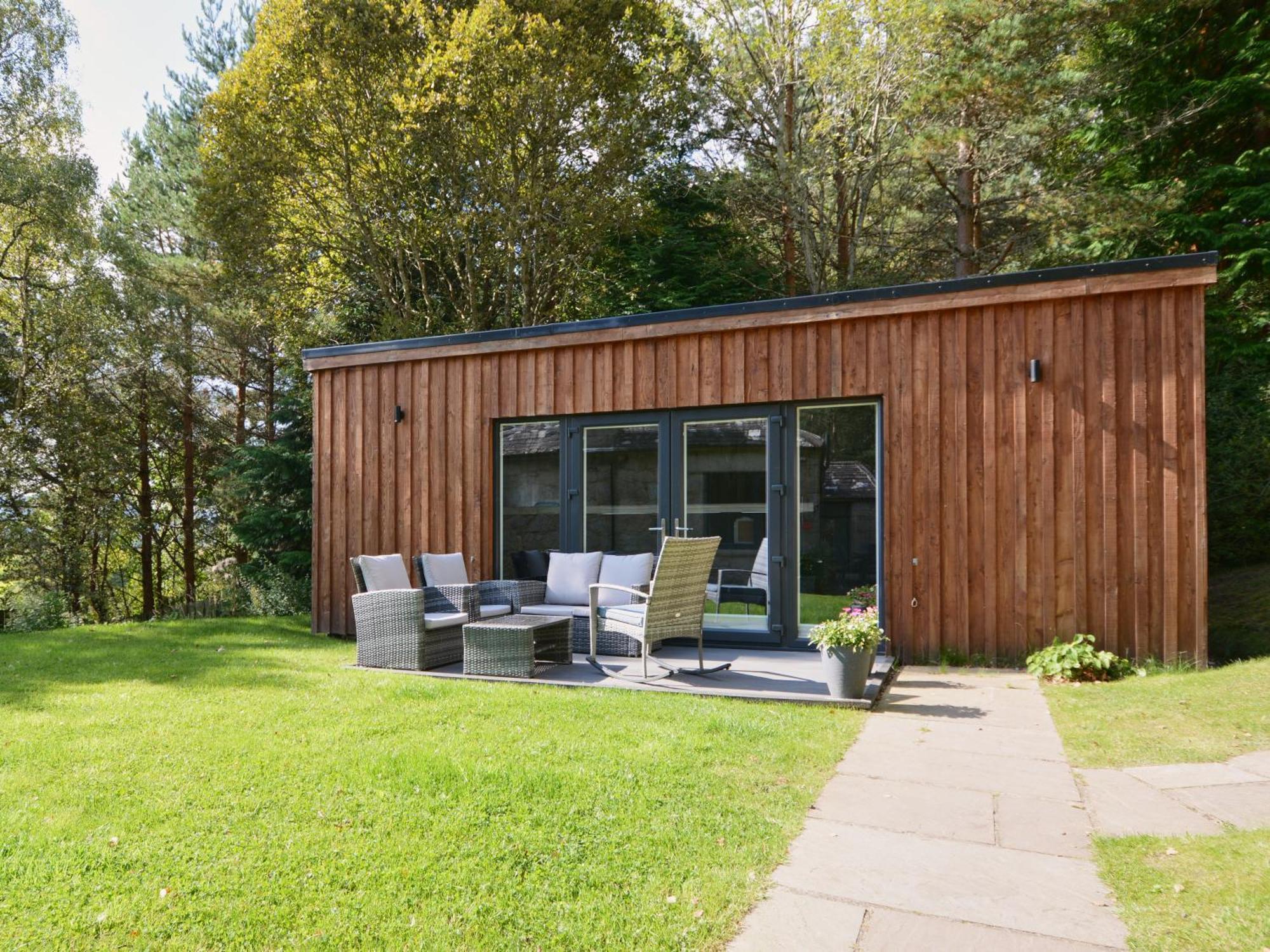 Amazing Cottage With Private Indoor Swim Pool And Hot Tub Grantown-on-Spey Esterno foto