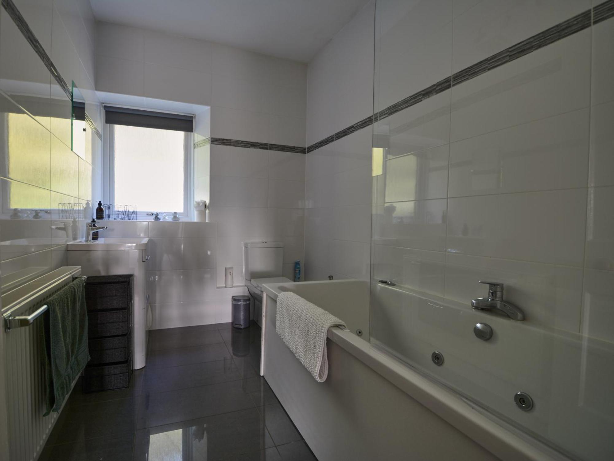 Amazing Cottage With Private Indoor Swim Pool And Hot Tub Grantown-on-Spey Esterno foto